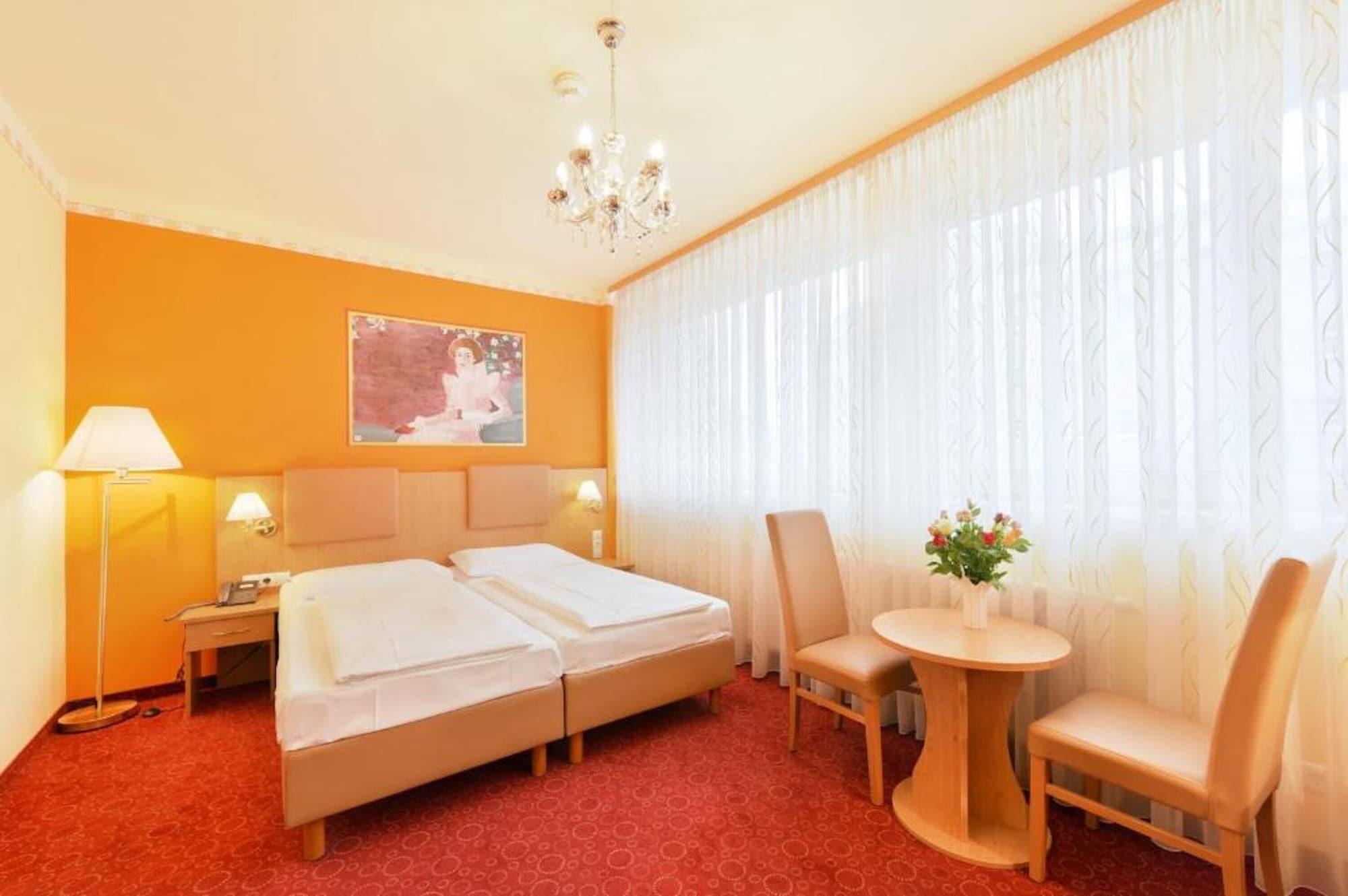 Garten- Und Kunsthotel Gabriel City Viena Exterior foto