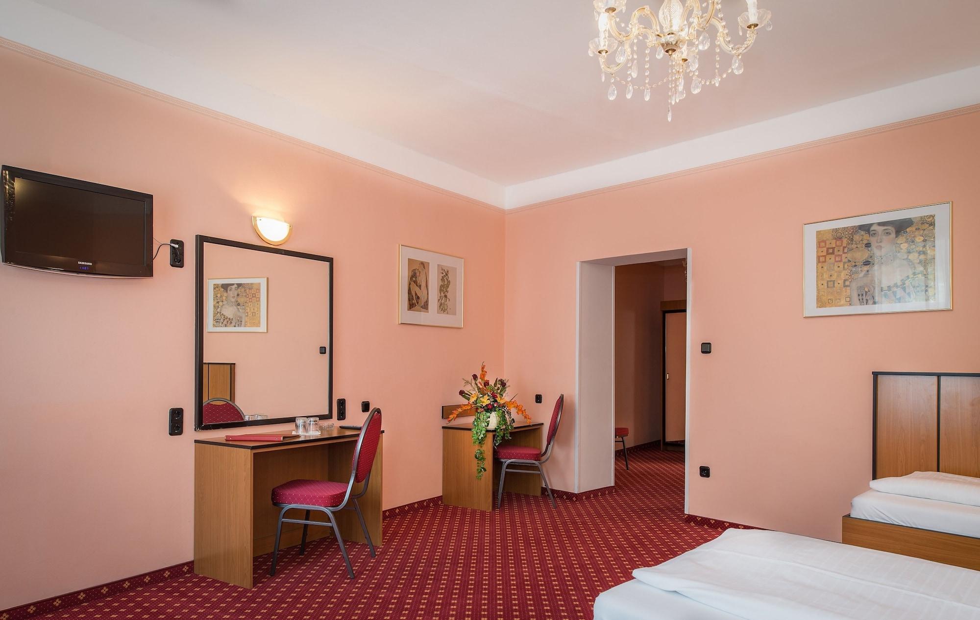 Garten- Und Kunsthotel Gabriel City Viena Exterior foto